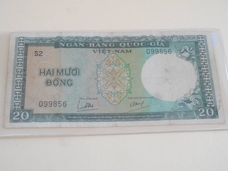 Vietnam-Dong Banknote-20- Ngan-Hang...