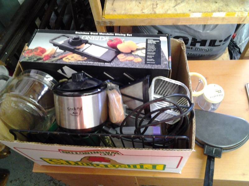 Box Lot Of Kitchen Wares, Mandolin Slicer, Little Dipper, Crock Pot, Blender & Accessories, Lots More