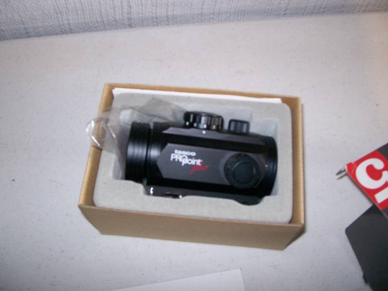 lot 6 image: NIB Tasco scope
