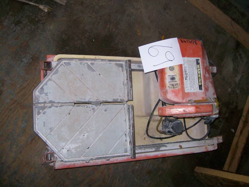 lot 69 image: Tile Saw
