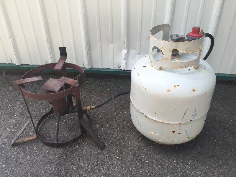 lot 22 image: Propane Tank with Stove