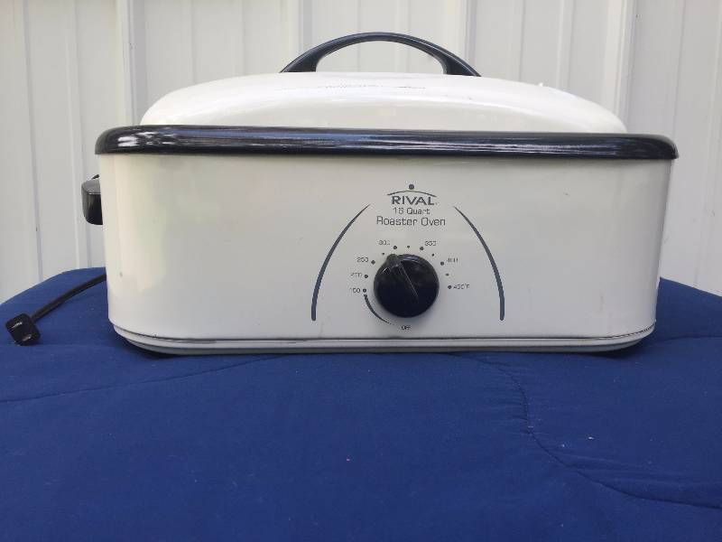 lot 46 image: Rival Roaster Oven