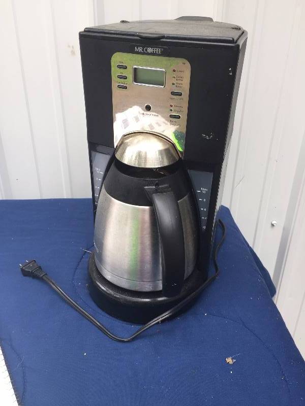 lot 50 image: Mr. Coffee Thermos Coffee Maker