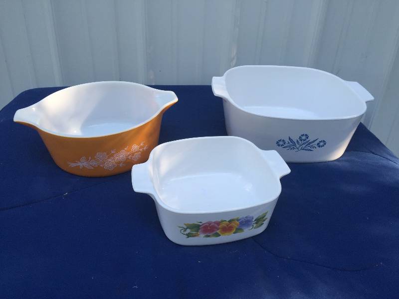 lot 54 image: Casserole Dishes