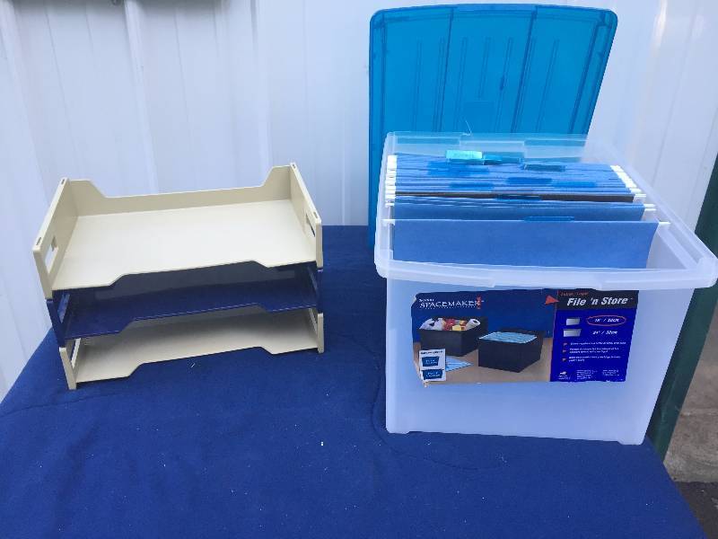 lot 80 image: Office Organization Lot