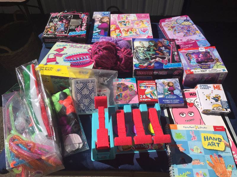 lot 166 image: Craft, Puzzle & Game Lot