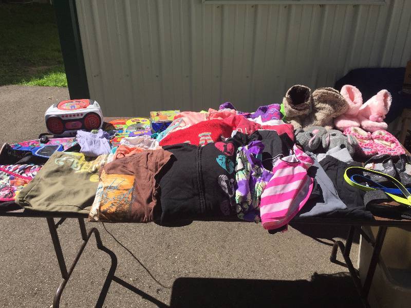 lot 170 image: Tween Clothing & Accessory Lot
