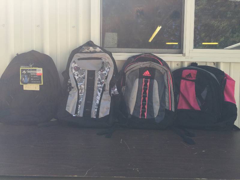 lot 179 image: Lot of backpacks