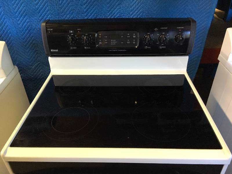lot 184 image: Electric Range