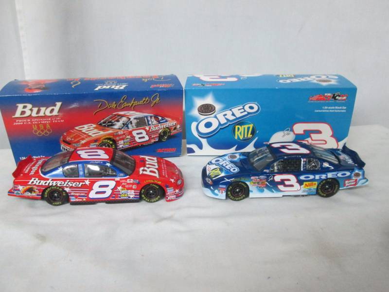 2 -� Dale Earnhardt Jr. Stock Cars