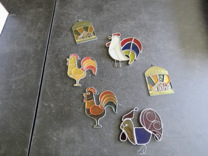 lot 372 image: Stained Glass Lot