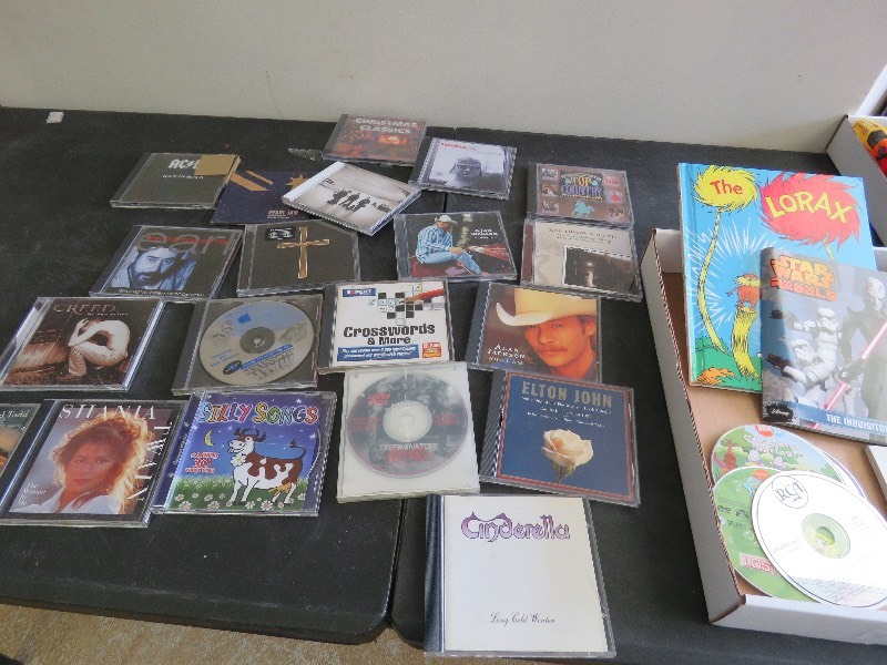 lot 373 image: CD Lot