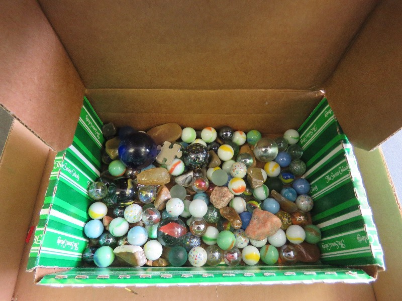 lot 381 image: Marbles