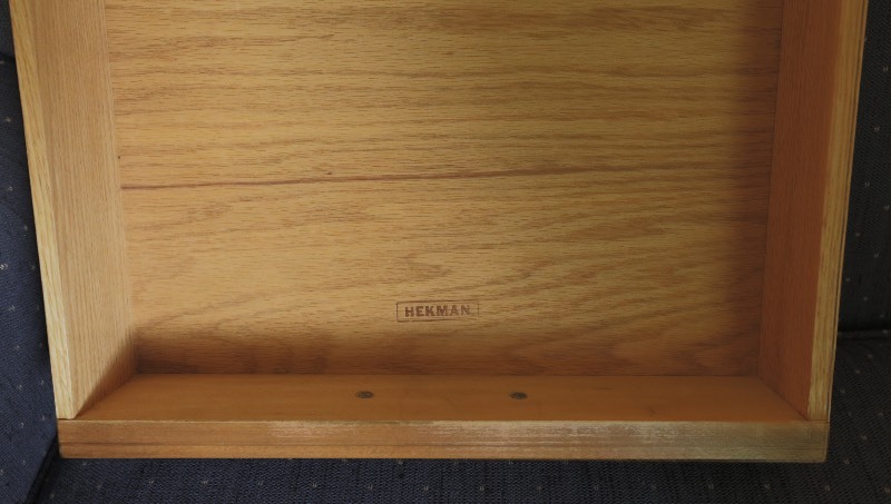 (2) Vintage Hekman End Tables with a pull out drawer (solid construction, nice simple deign)