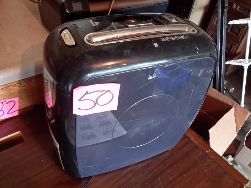 lot 50 image: Fellows Paper Shredder