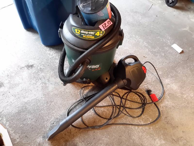 lot 120 image: 12 Gallon Shop-vac With Detachable Blower.. 4.5 H.P.