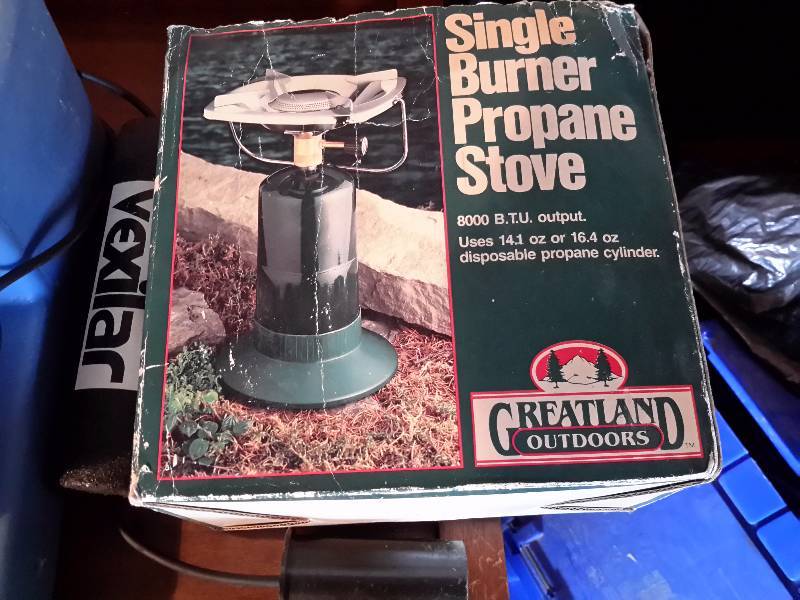 lot 129 image: FL 8SLT Flasher, Depth Finder, Fish Finder.. Untested.  Single Burner Propane Stove.