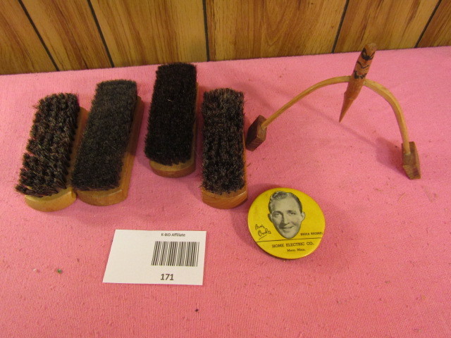 Brushes brushes