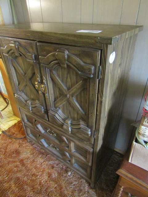 Dresser