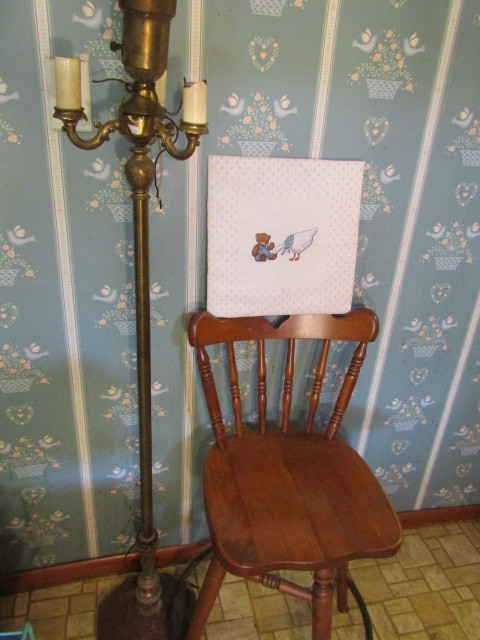 swivel stool