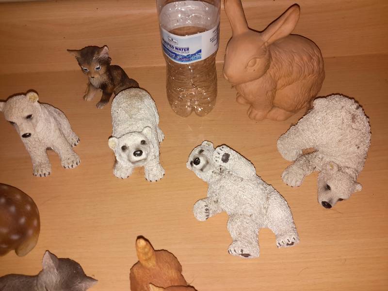 lot 39 image: Misc. Statuettes as pictured. See water bottle for size perspective