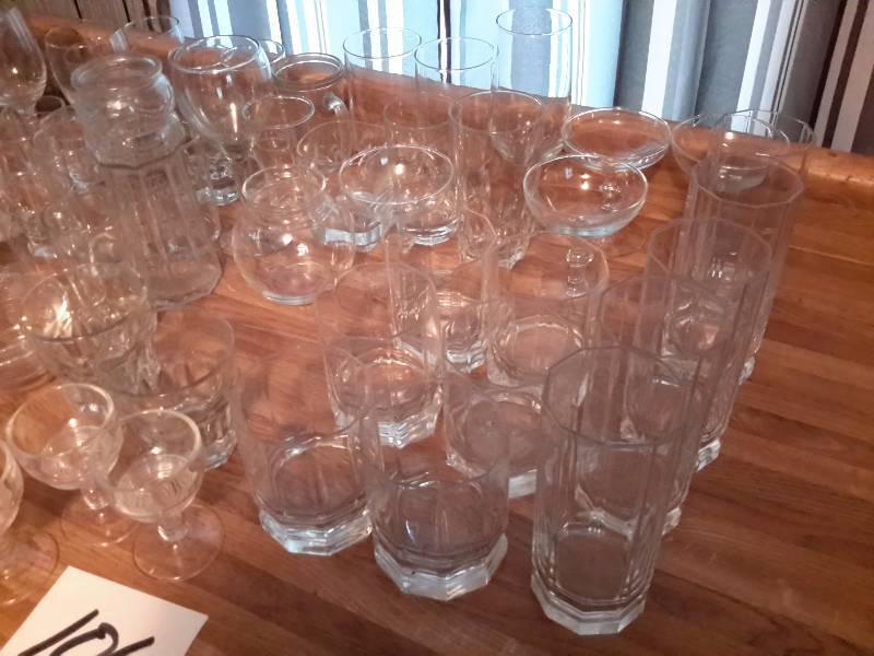 lot 106 image: Large lot of glassware as pictured.. Bring your own packaging..