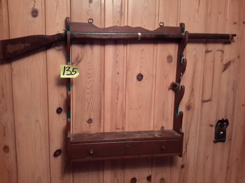 lot 135 image: Gun Rack and Gun replica.