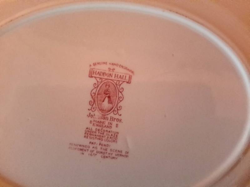 lot 96A image: Haddon Hall China.. Serving Platter, Small serving bowl, Gravy boat..