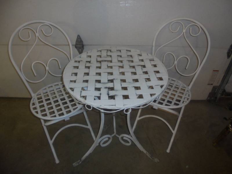 Metal Patio Set with Folding Chairs
