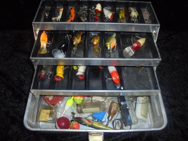 Small UMCO Metal Tackle Box with Content