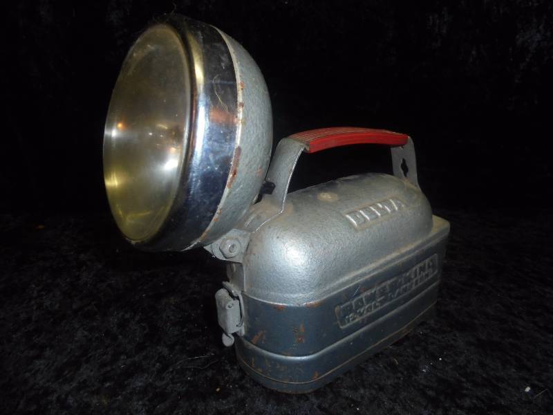 Delta PowerKing 12v Lantern