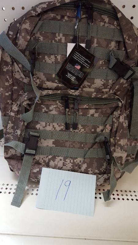 lot 19 image: Camping BackPack