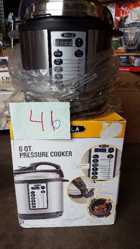 lot 46 image: Bella 6 QT Preassure Cooker