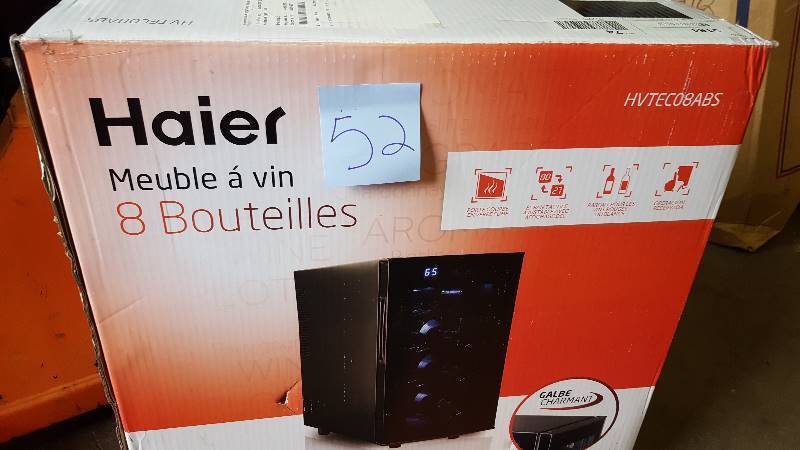 lot 52 image: Hair 8 Bottle Wine Cooler model HVTEC08ABS