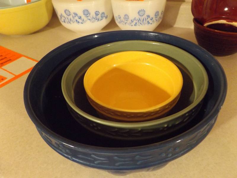 Nesting Bowls