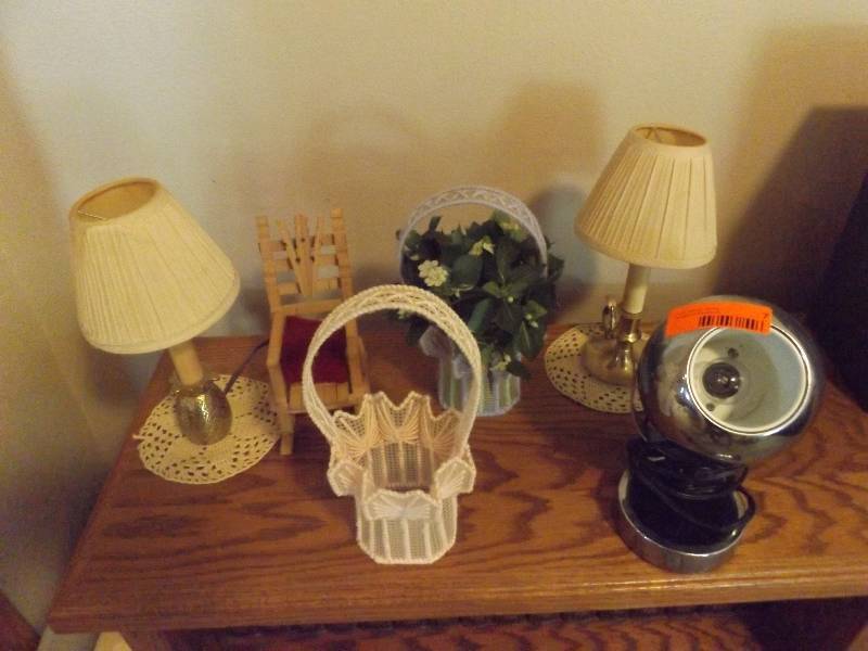 Misc. Decorative Items