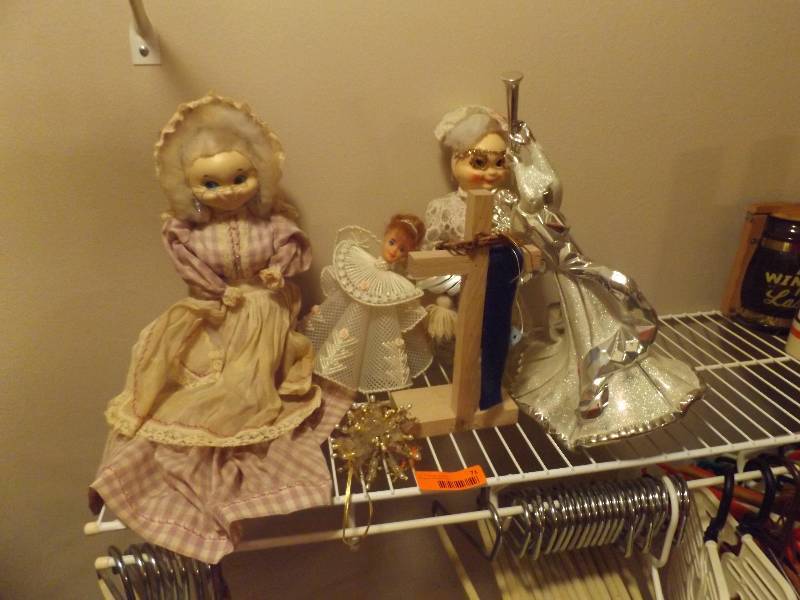 Angel and Dolls