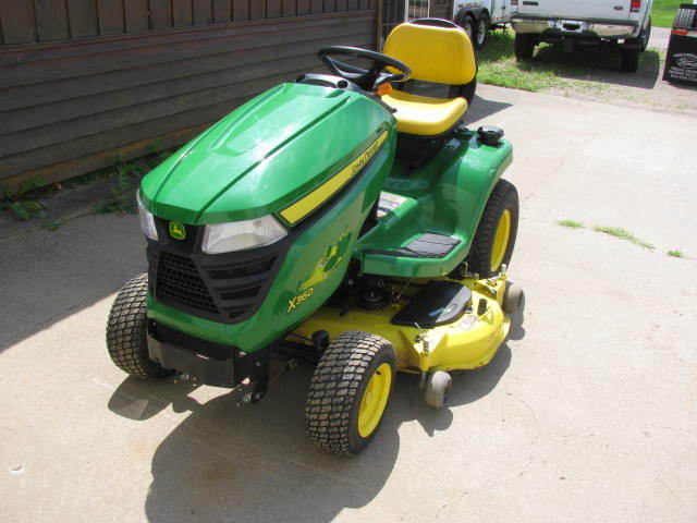 2015 John Deere X-360