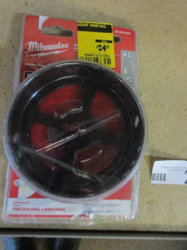 Milwaukee hole saw