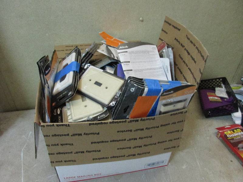 Box of outletswitch covers