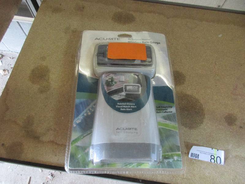 Wireless rain gauge