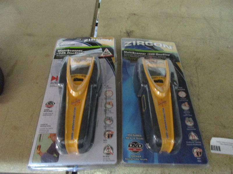 2 Stud Sensors