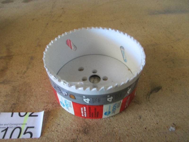 New 4 hole saw