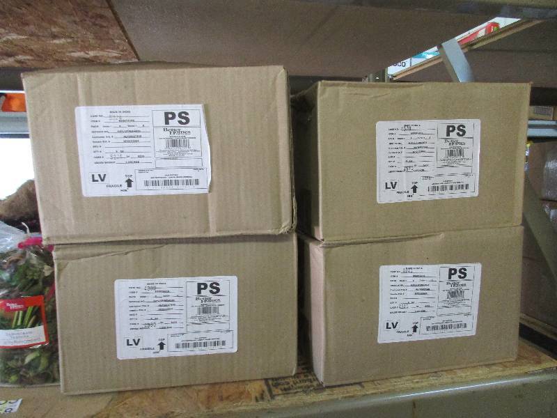 4 boxes of potpourri
