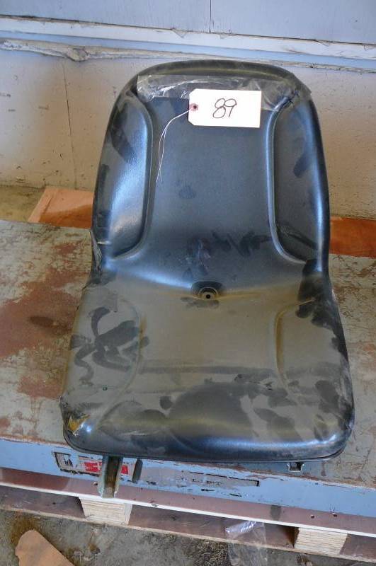seat with tracks
