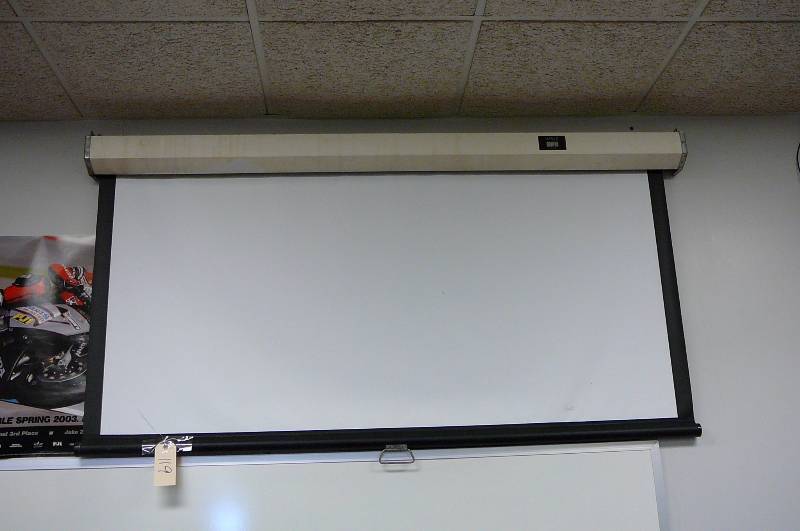 projector screen