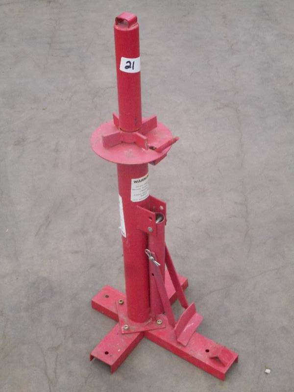 lot 21 image: Central Tire Changing Machine, As S...