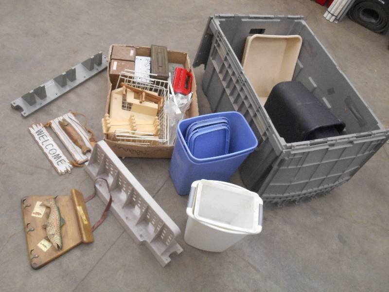 lot 65 image: Lot Of Assorted Tool Racks, Coat R...