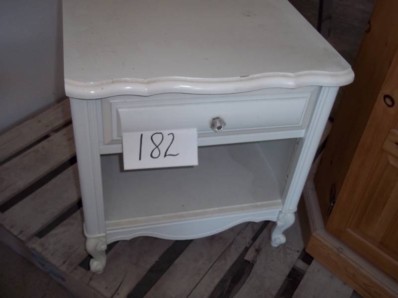 End table