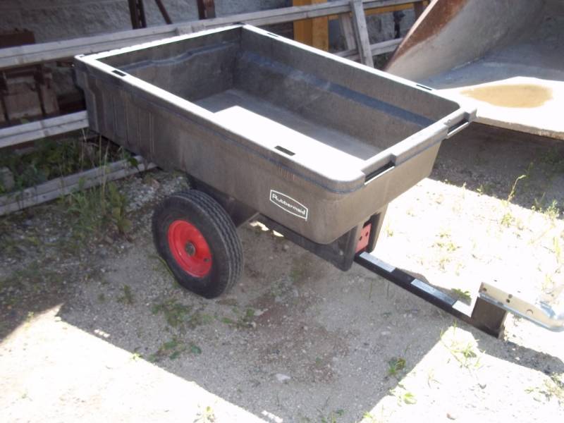 Rubbermaid utility trailer Advanced Sales Block and Brick Consignment